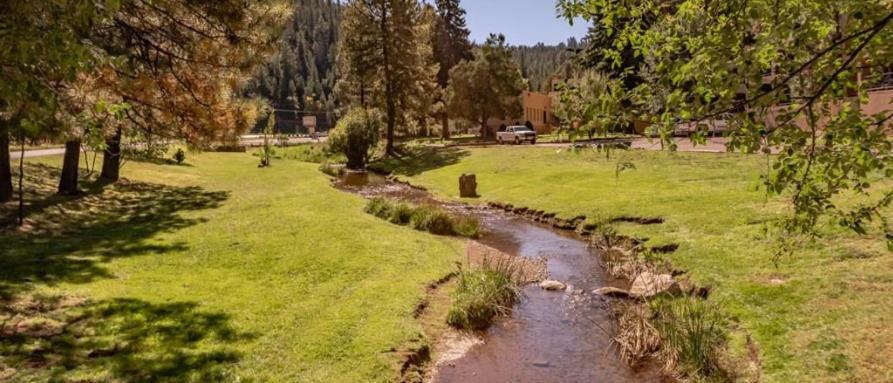 Апартаменты The Place At Carrizo River Руидозо Экстерьер фото